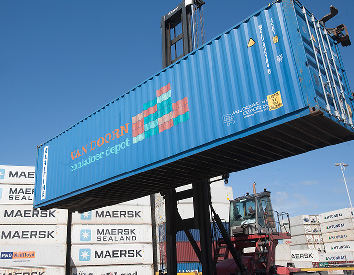 vanDoorn-container-storage-1